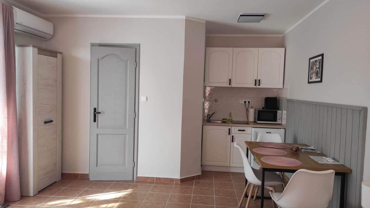 Silence Apartmanhaz Zalakaros Extérieur photo